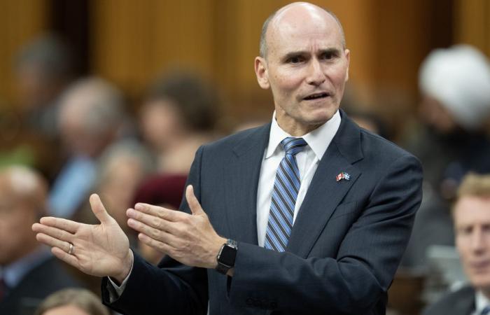 Lieutenant Politique du Québec | Le ministre Duclos monte au front