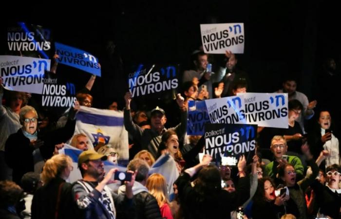 émotion à Paris en hommage aux victimes