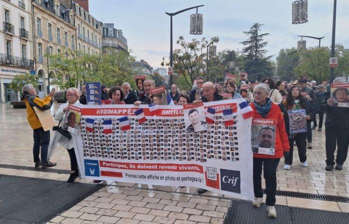 une marche a rassemblé environ 150 personnes hier à Dijon