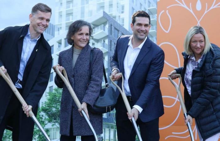 première pelletée de terre pour la construction de 350 logements en tête des ponts au Québec