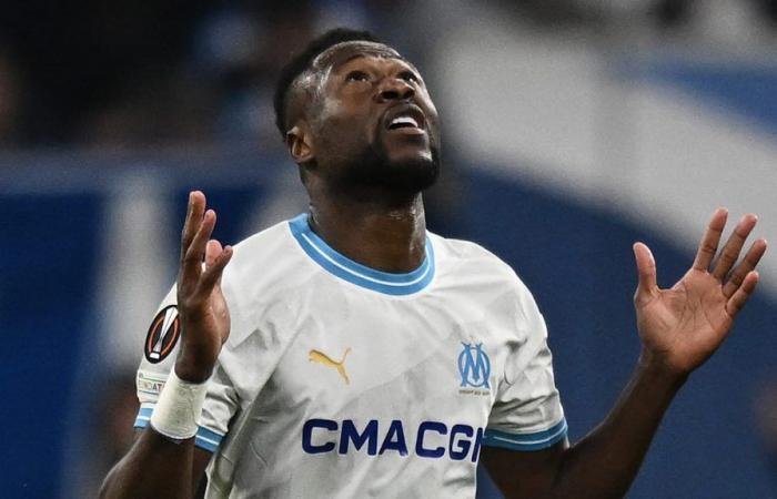 La nouvelle décision forte de Chancel Mbemba pour espérer revenir rapidement sur les terrains