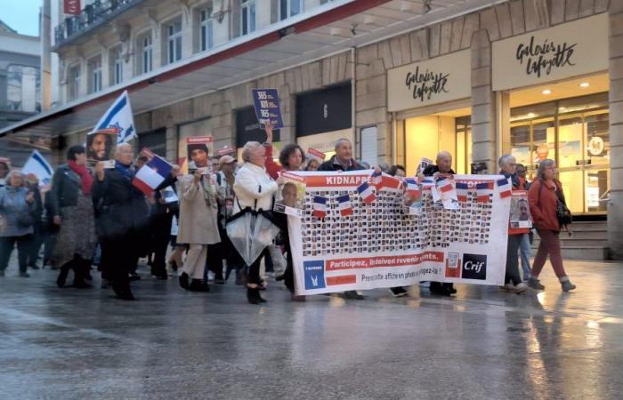 une marche a rassemblé environ 150 personnes hier à Dijon