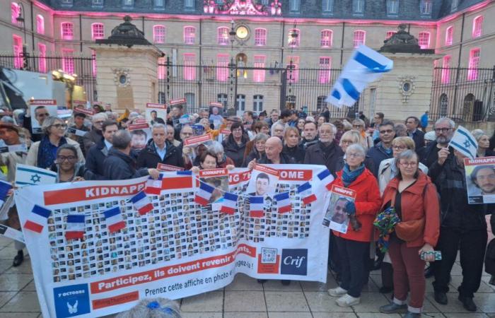 une marche a rassemblé environ 150 personnes hier à Dijon