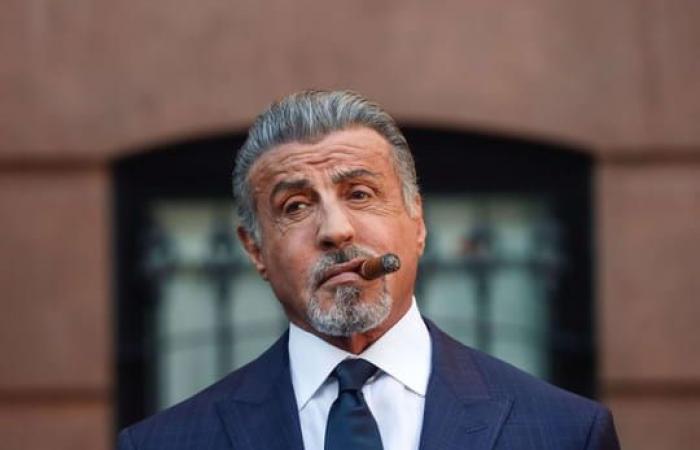 comment Sylvester Stallone a vieilli, sur le plateau et dans la série