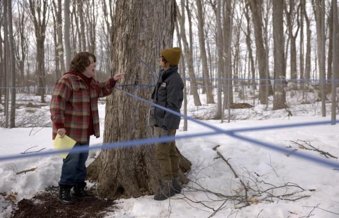 Voici les premières images de Guillaume Cyr et Mickaël Gouin aux côtés de Jamie Lee Curtis dans cette nouvelle série