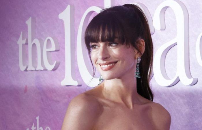 12 ans plus tard, Anne Hathaway présente ses excuses au journaliste après une « horrible » interview