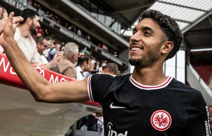 Omar Marmoush meilleur joueur de Bundesliga !