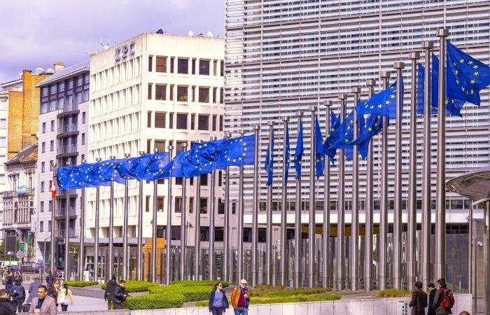 la Commission mise sur une accélération des décaissements avant l’échéance de 2026 – Euractiv FR