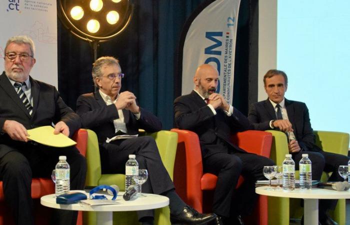 Les finances locales au cœur des débats au salon des maires de l’Aveyron