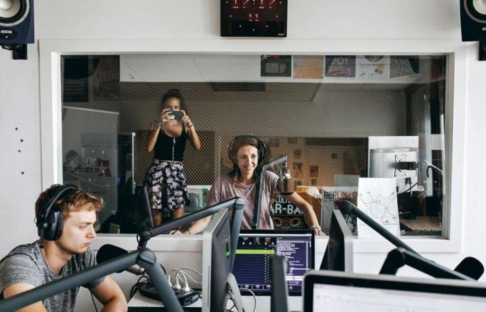 un « coup dur » pour les radios communautaires, qui perdent un tiers de leurs aides