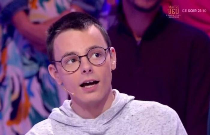 Emilien explique pourquoi sa copine Jessica est absente pour le soutenir dans Les 12 coups de midi