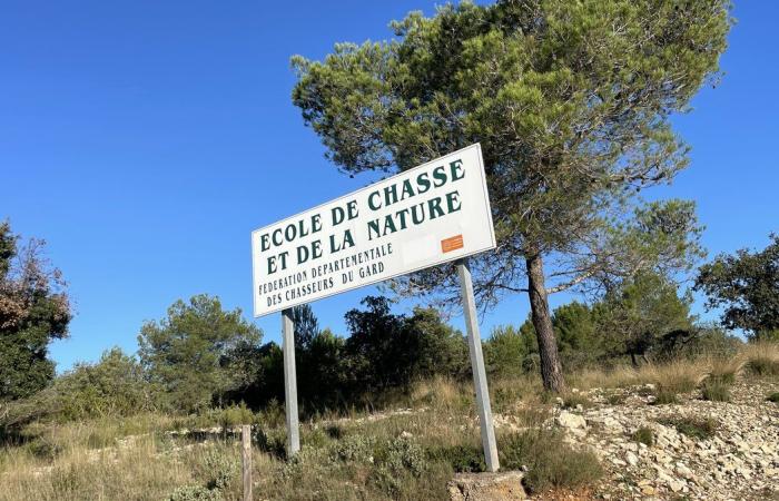 NÎMES L’école de chasse et nature comme exemple