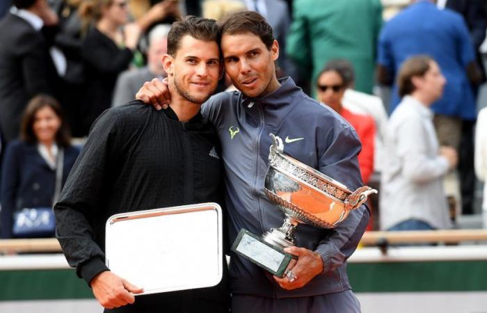 « C’est incroyable de penser que le professionnel que j’admirais à l’époque est devenu mon adversaire sur le terrain. C’est une grande perte pour le monde du tennis”