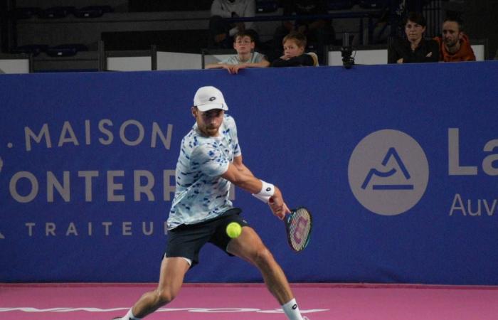 Mattéo Martineau et Benjamin Bonzi en finale du 3e Roanne Tennis Open