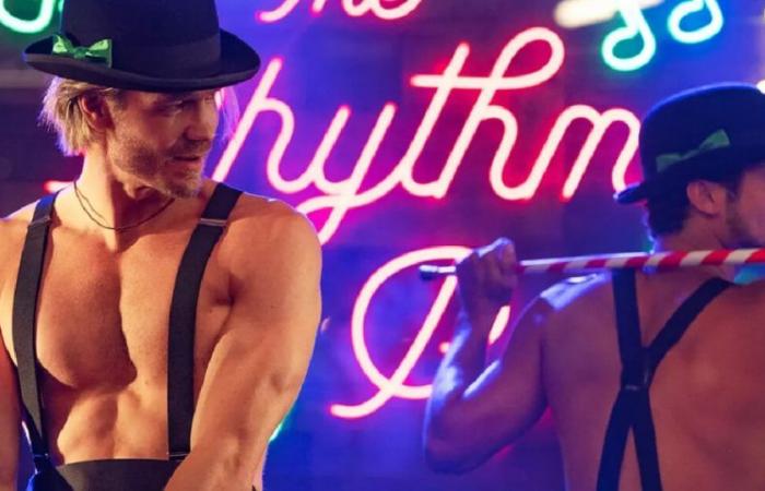 Chad Michael Murray en strip-teaseuse sexy, c’est le concept hot de Netflix pour son nouveau film de Noël 2024