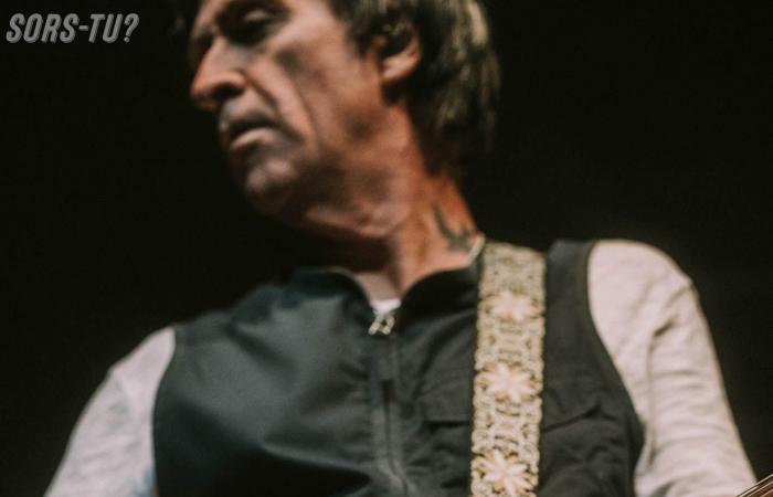 Johnny Marr et James | Synergie parfaite sur scène à MTELUS – Sorts-tu? – Médias pour sorties culturelles à Montréal et Québec