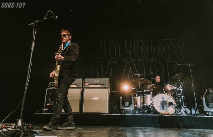 Johnny Marr et James | Synergie parfaite sur scène à MTELUS – Sorts-tu? – Médias pour sorties culturelles à Montréal et Québec