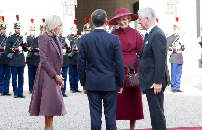 Philippe et Mathilde de Belgique rencontrent Emmanuel et Brigitte Macron à l’Élysée