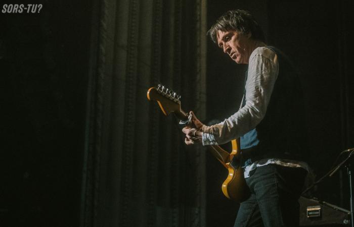 Johnny Marr et James | Synergie parfaite sur scène à MTELUS – Sorts-tu? – Médias pour sorties culturelles à Montréal et Québec