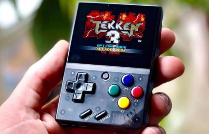 une dose de nostalgie à moins de 35€ grâce à cette excellente console portable rétrogaming