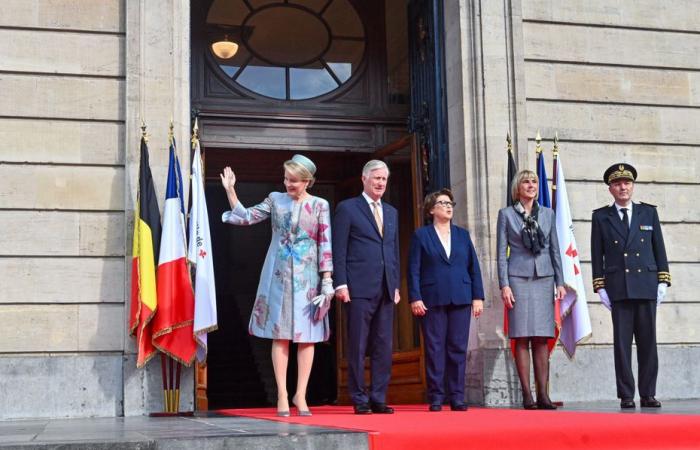 En photos. Foule, protocole, embouteillages et politique, une visite bienvenue du roi des Belges et de son épouse à Lille