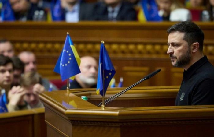 Volodymyr Zelensky présente son « plan de victoire » et exclut toute cession de territoires