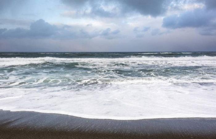 le naufragé raconte ses 66 jours à bord d’un bateau pneumatique à la dérive