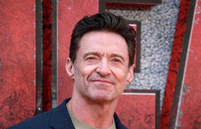 “S’il vous plaît”, lance Hugh Jackman après la mort de la star de Broadway