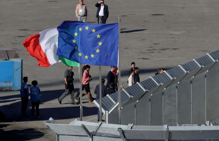 Tout comprendre sur les camps de migrants mis en place par l’Italie