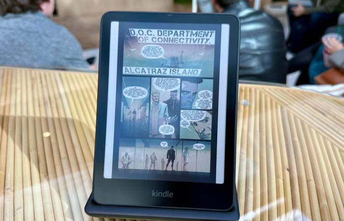 Pratique avec les nouveaux Kindle 2024 d’Amazon, y compris un nouveau Kindle couleur