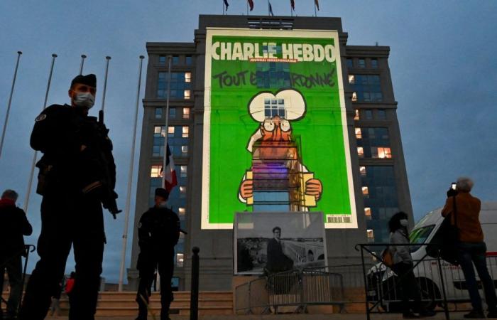 Après Samuel Paty, peut-on encore montrer des caricatures de « Charlie Hebdo » en classe ? Les professeurs répondent