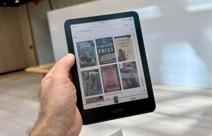 Pratique avec les nouveaux Kindle 2024 d’Amazon, y compris un nouveau Kindle couleur