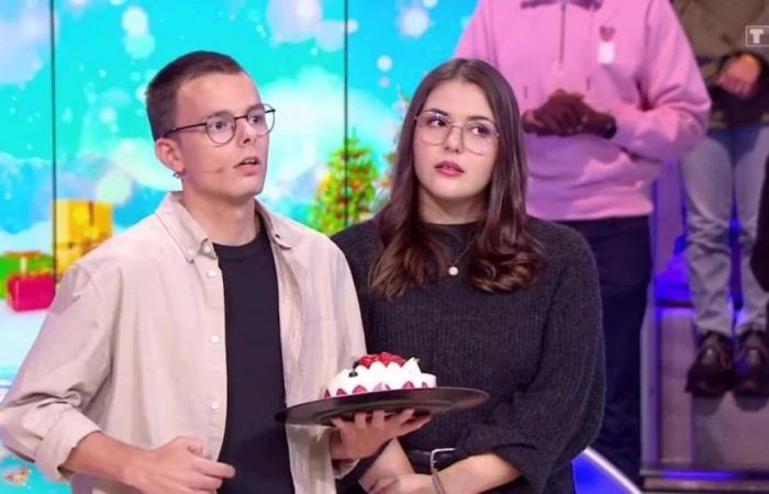 sa copine Jessica commente le candidat, “quand je ne suis pas là…”