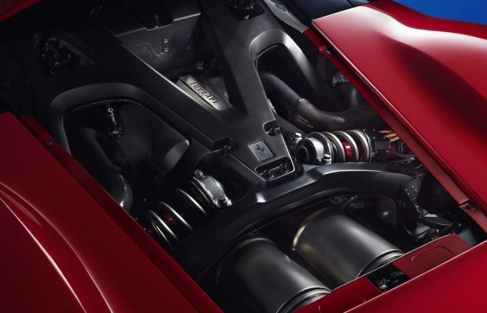 La nouvelle Ferrari F80 de 1 200 ch en photos !