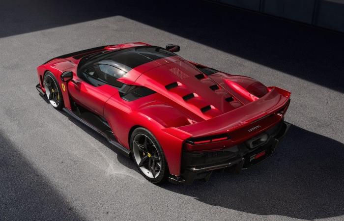 La nouvelle Ferrari F80 de 1 200 ch en photos !