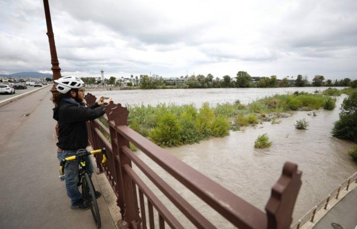 une sortie de l’A8 inondée, Cap 3000 fermé, transports arrêtés, plus de 800 pompiers mobilisés… suivez la situation en direct