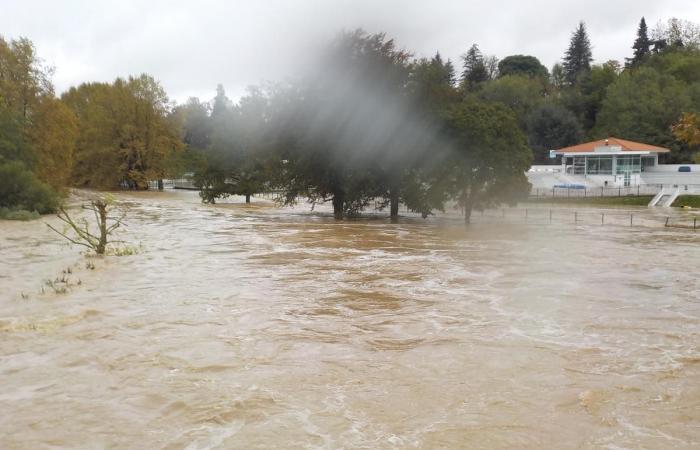 de fortes pluies provoquent des inondations à Salies-de-Béarn et dans une partie du Pays Basque