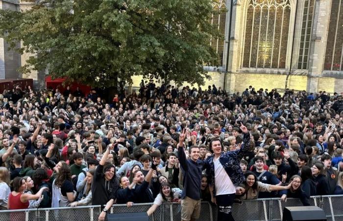 c’est la Journée du Mouvement de Jeunesse en Flandre (Bruxelles)