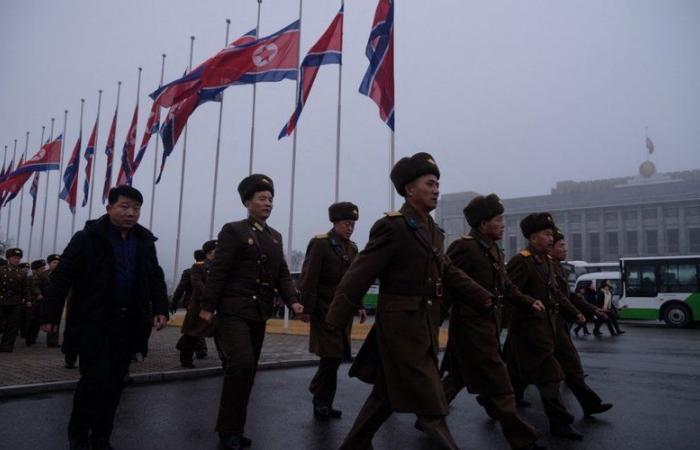 Selon les renseignements sud-coréens, la Corée du Nord pourrait envoyer des milliers de soldats combattre avec la Russie.