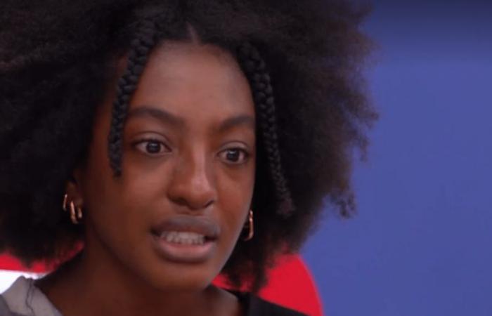 Ebony en colère contre Michael Goldman, elle fond en larmes, “ça m’énerve, je le prends personnellement”