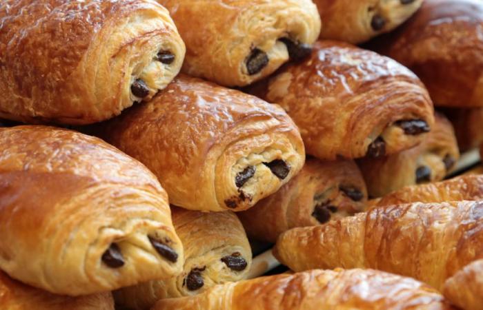 voici où déguster le pain au chocolat élu meilleur de France en 2024