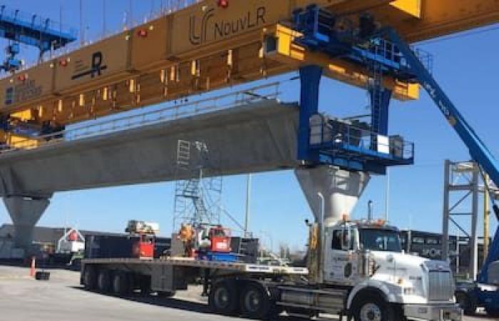 Cette PME transporte des poutres de 79 tonnes