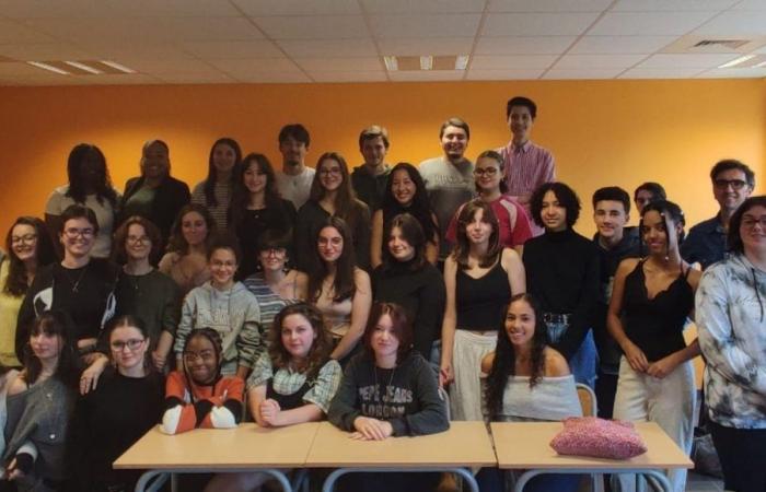 une première classe STD2A du lycée Choiseul remporte le prix Samuel Paty 2024