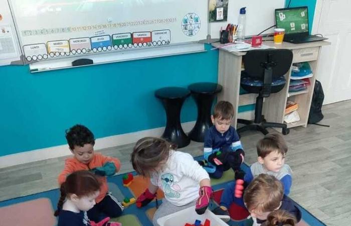 Dans cette école du Morbihan, on porte des perles avec… des mitaines