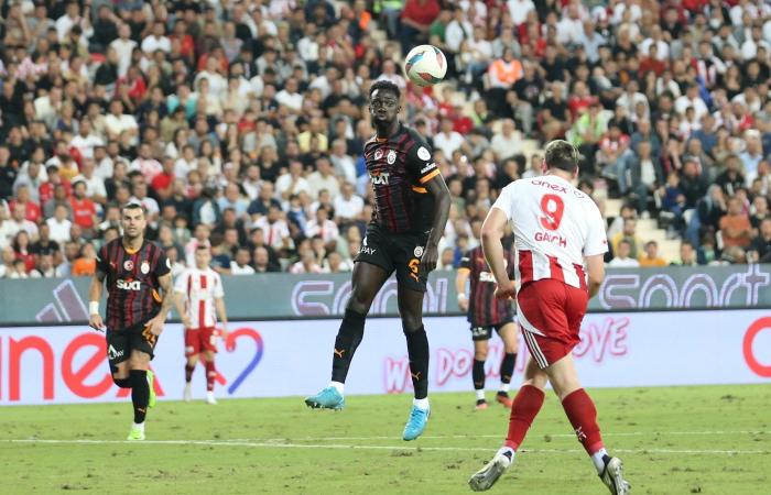 Galatasaray a gagné différemment d’Antalyaspor et a battu le record de Super League