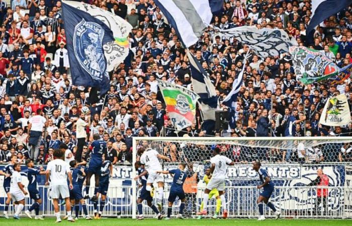 le magnifique tifo des supporters contre Avranches