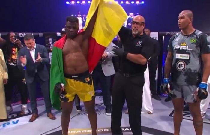 Francis Ngannou plie l’affaire en moins d’un tour pour son grand retour dans l’octogone