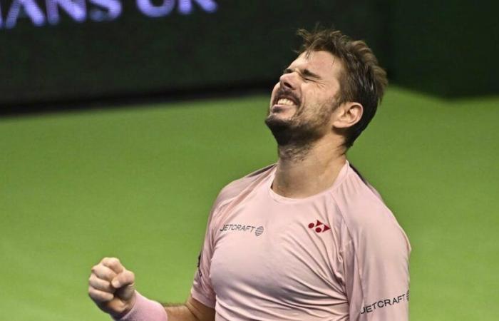 Wawrinka bat Rublev et atteint les demi-finales – Stricker échoue