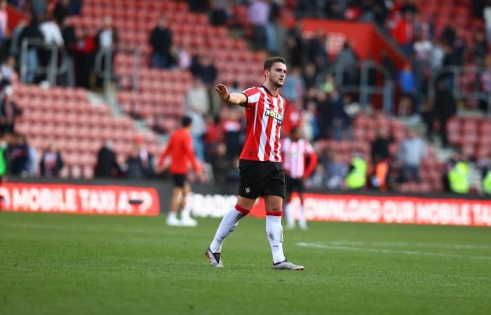 Harwood-Bellis : Ça fait mal | Site officiel du Southampton FC