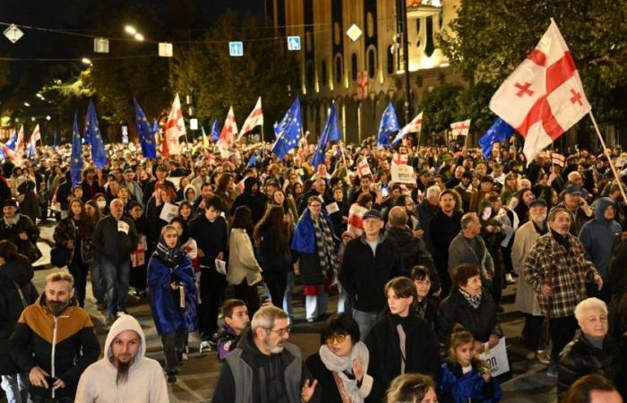 grande manifestation pro-européenne à Tbilissi avant les élections législatives